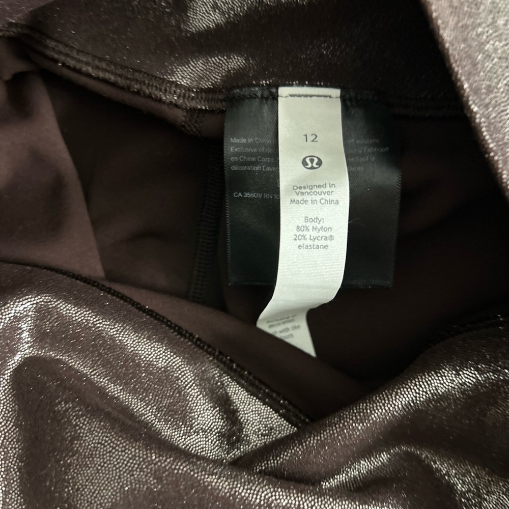 Lululemon Align High-Rise Foil Shine Leggings EUC Size 12 - Picture 5 of 5